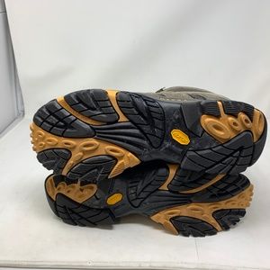 Merrell Shoes - Merrell Men's Moab 2 Mid Ventilator Walnut J06045 Merrell Shoes - Merrell Men's Moab 2 Mid Ventilator Walnut J06045
